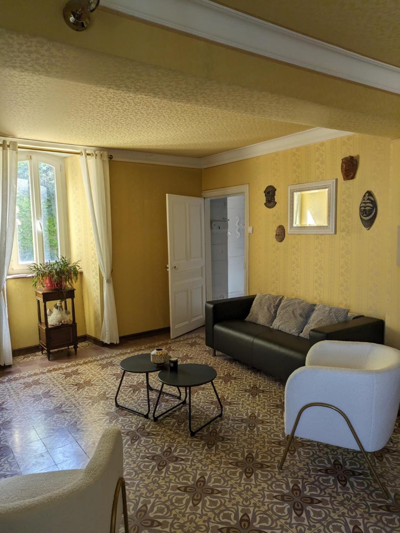Le Domaine Du Soulier -Gite Et Chambres D'Hotes - La Maison Du Gardien Tornac Экстерьер фото